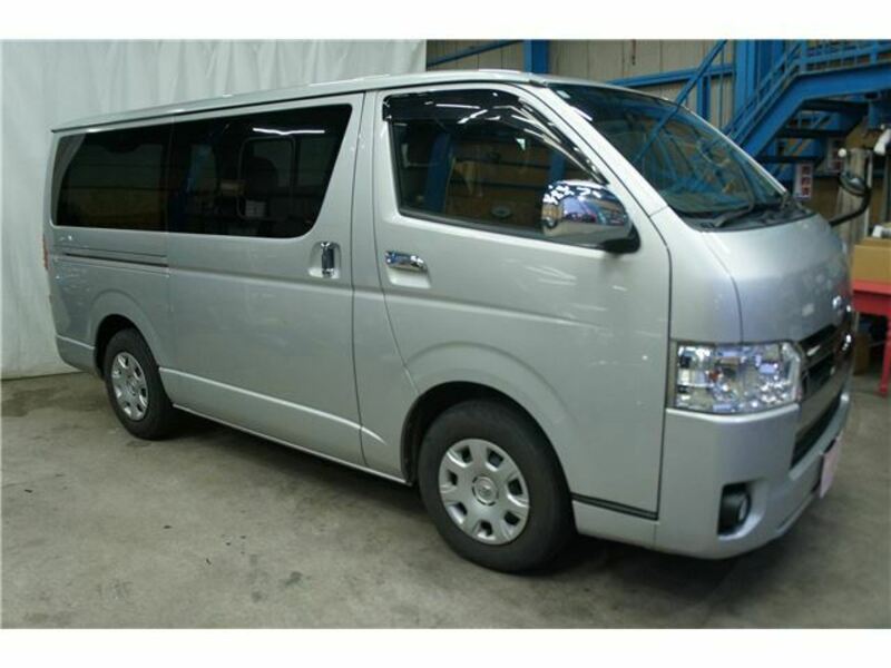 HIACE