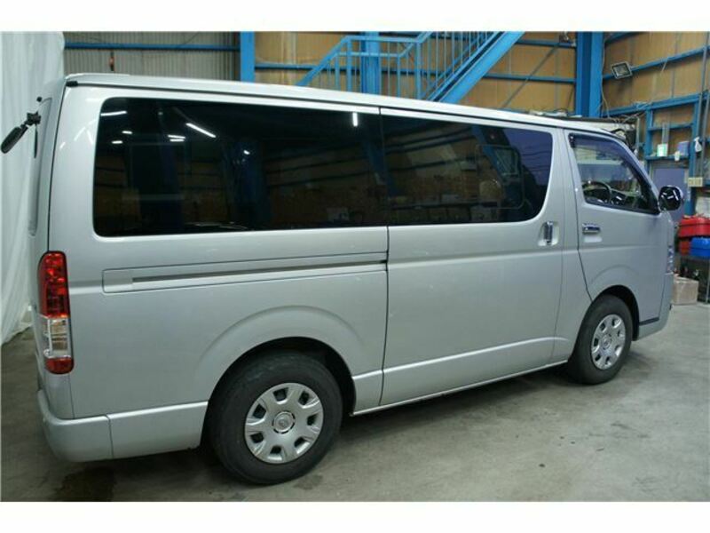 HIACE