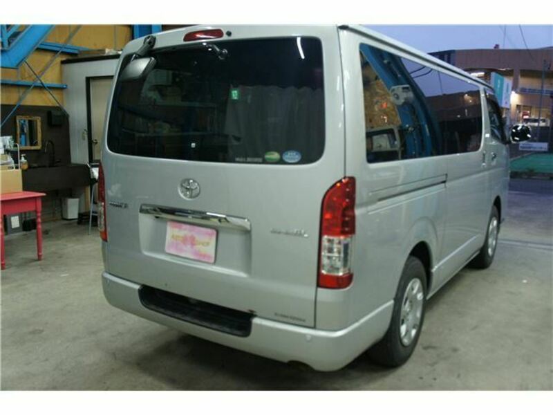 HIACE