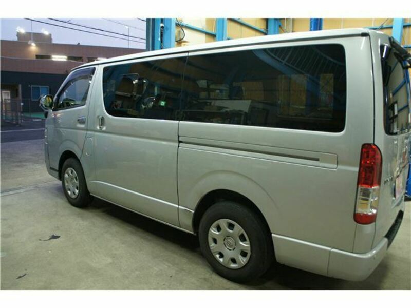 HIACE