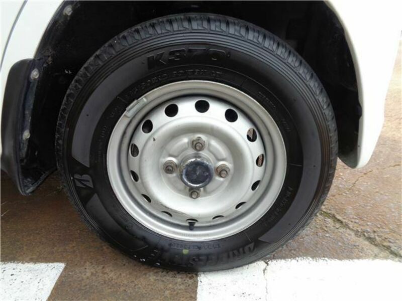 MINICAB TRUCK