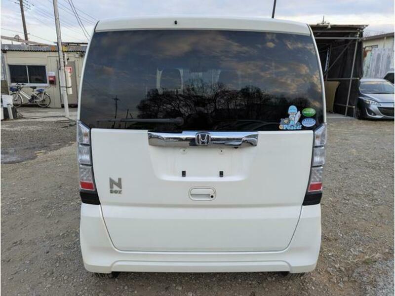 N BOX