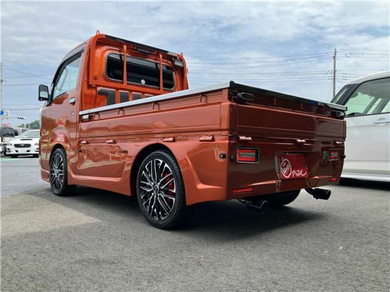 HIJET TRUCK