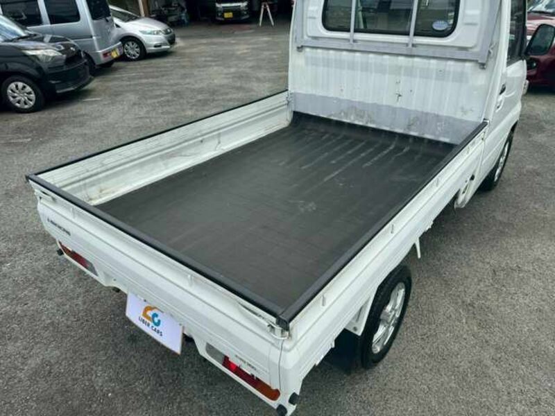 MINICAB TRUCK