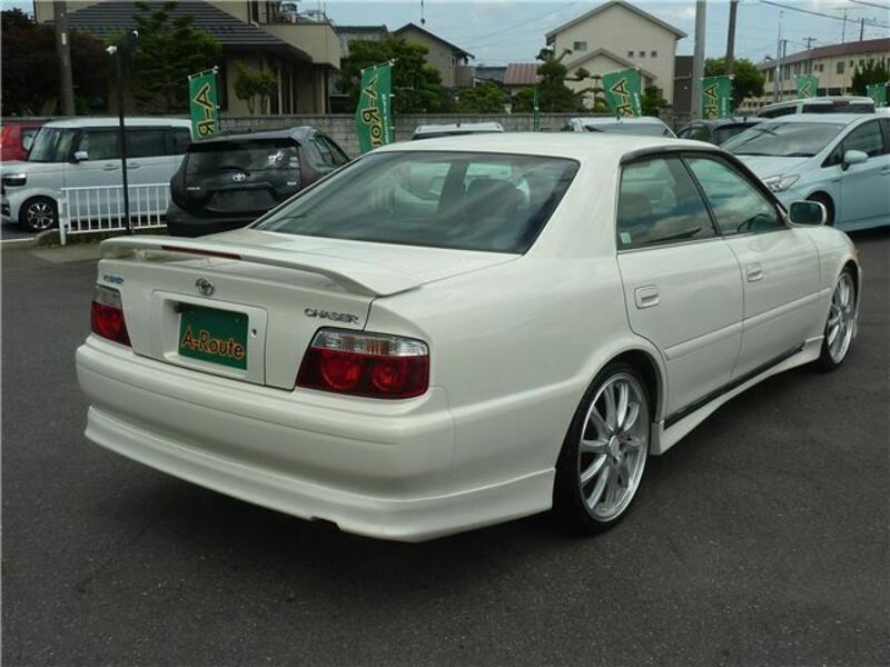 CHASER