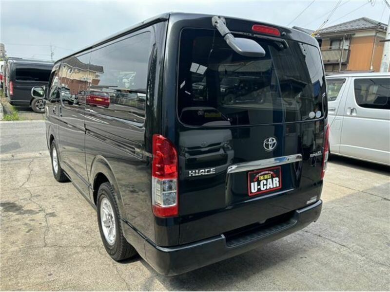 HIACE VAN