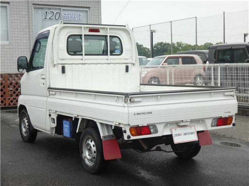 MINICAB TRUCK