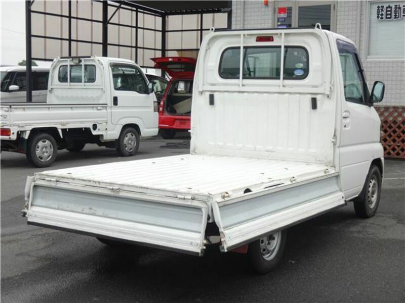 MINICAB TRUCK