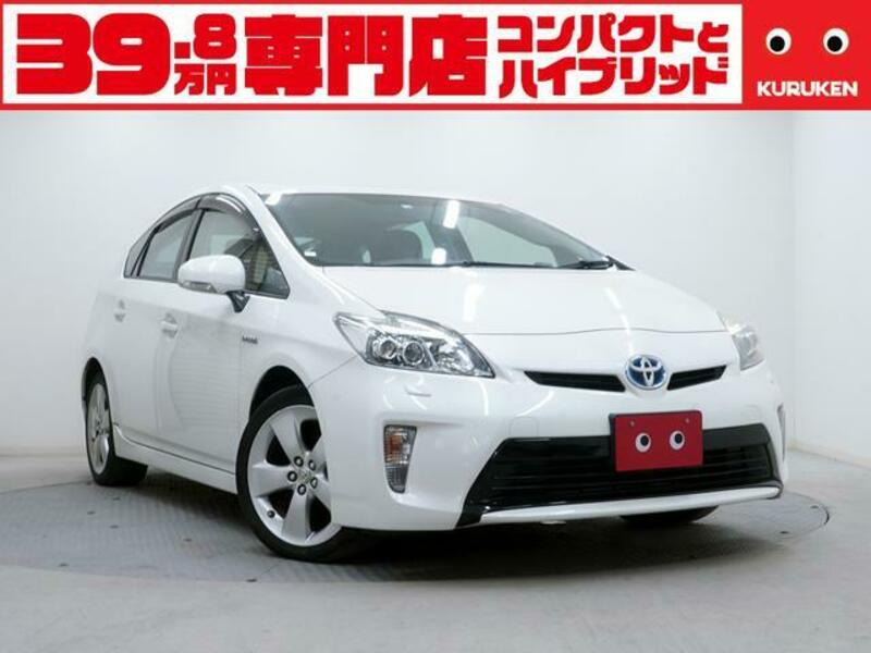 TOYOTA PRIUS