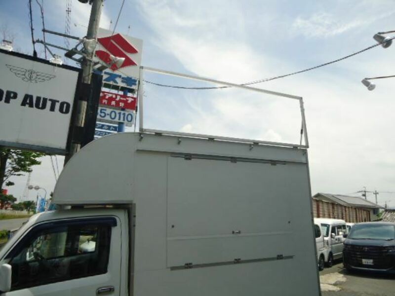 CARRY TRUCK