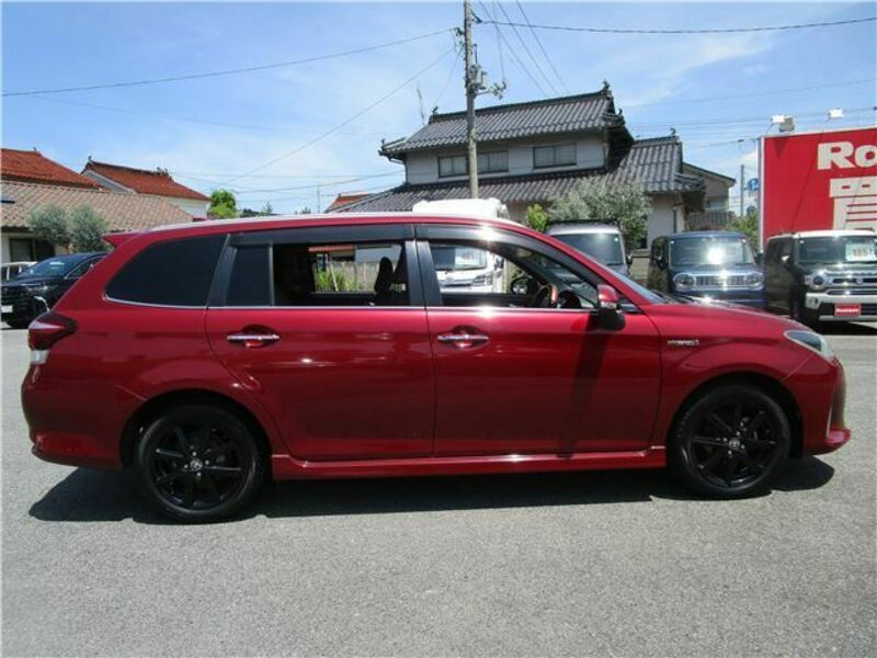 COROLLA FIELDER