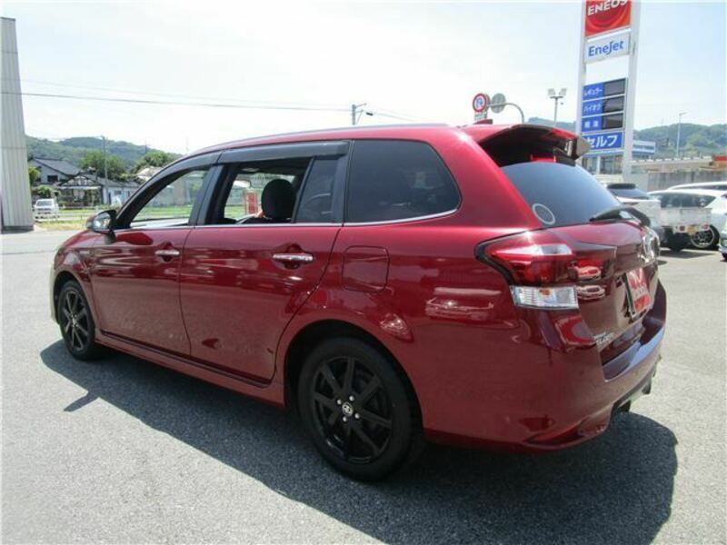 COROLLA FIELDER