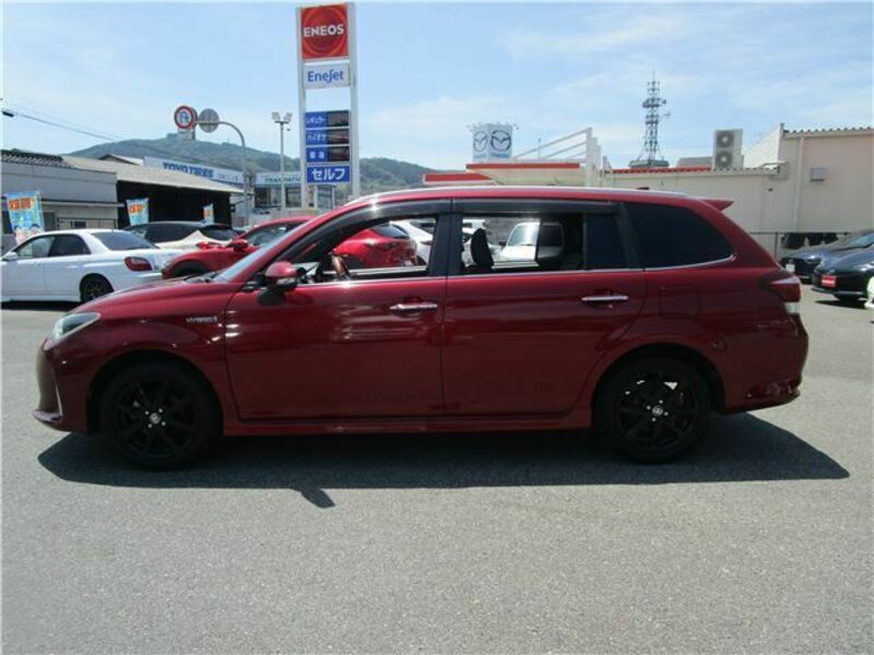 COROLLA FIELDER