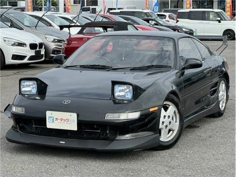 TOYOTA MR2