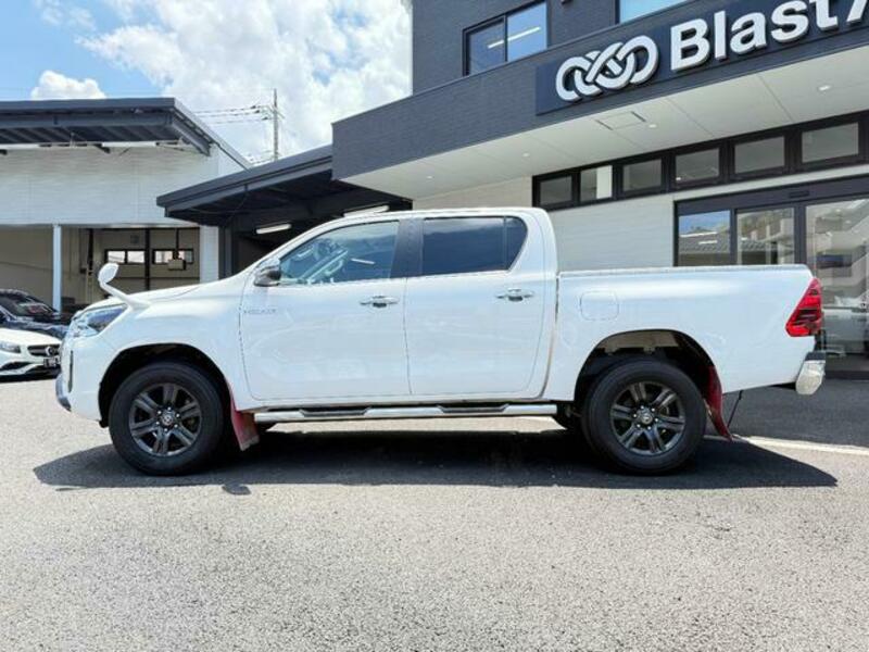 HILUX