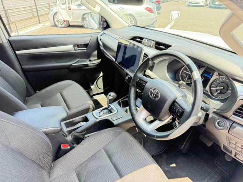 HILUX