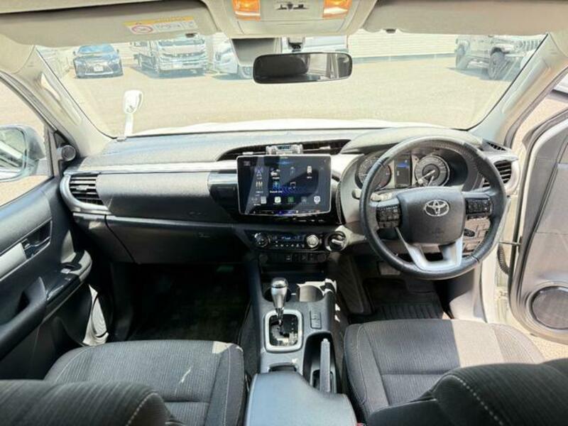 HILUX