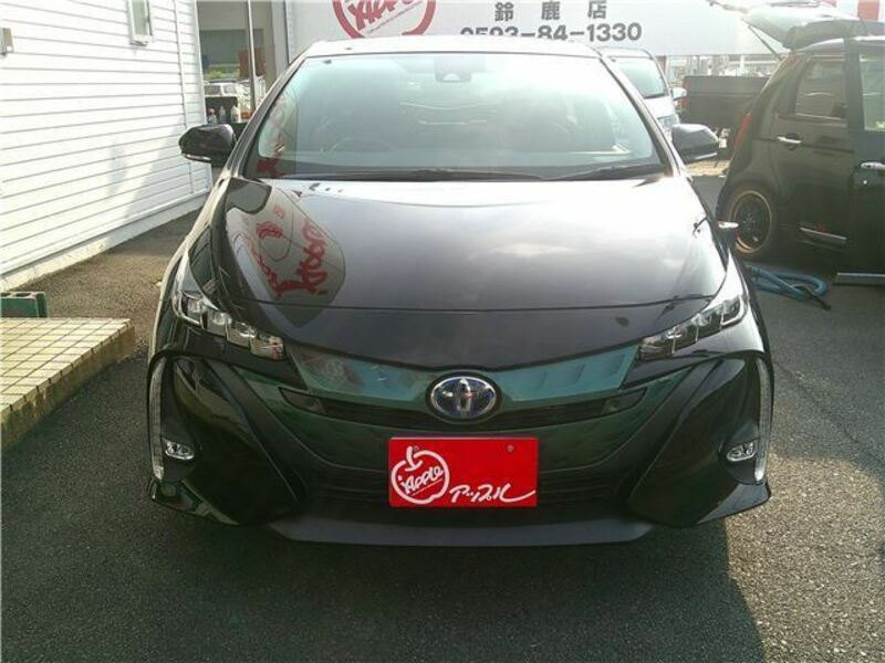 PRIUS PHV