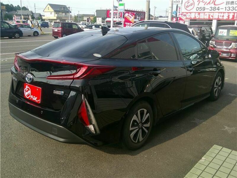 PRIUS PHV