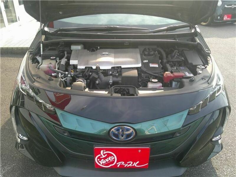 PRIUS PHV