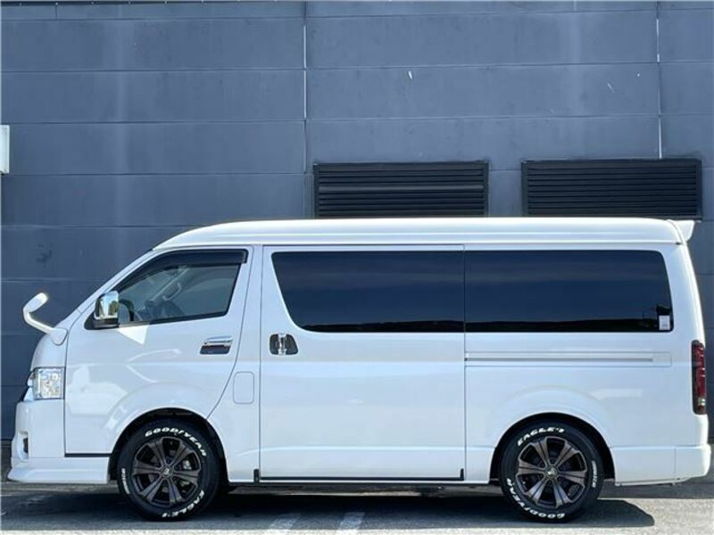 HIACE