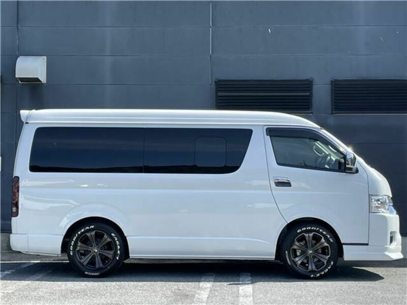 HIACE
