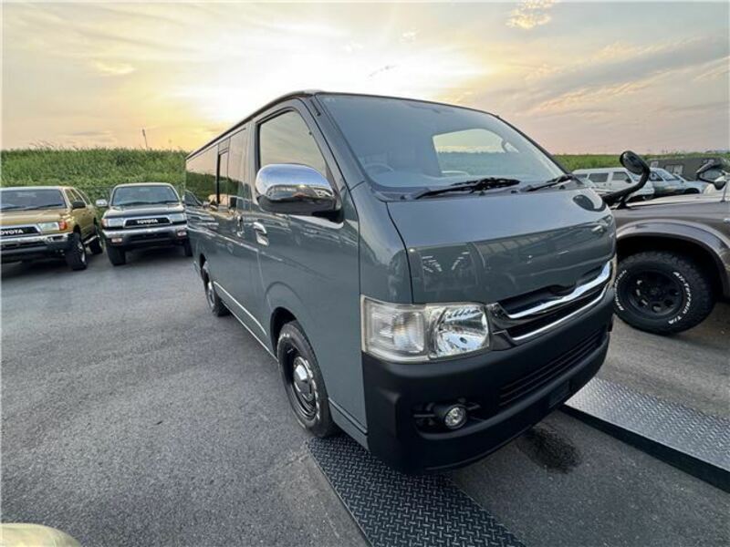 HIACE VAN-0