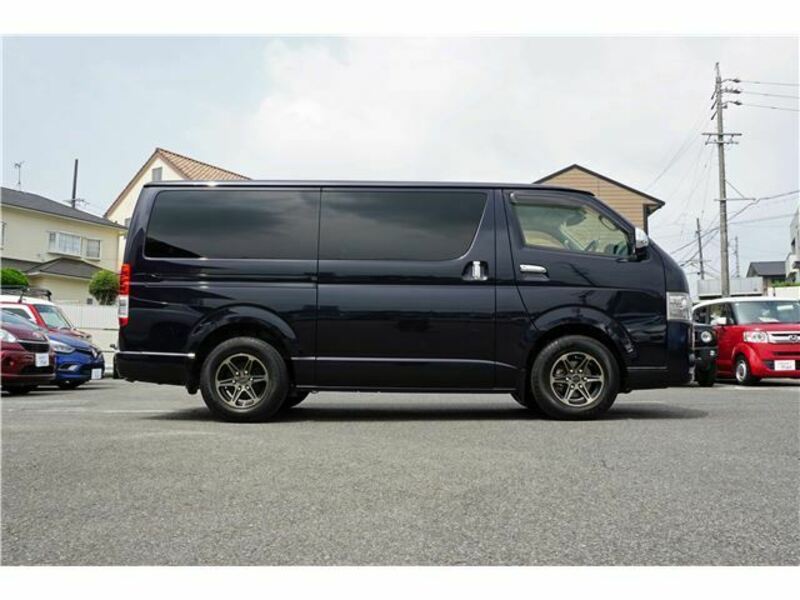 HIACE