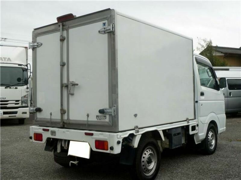 CLIPPER TRUCK