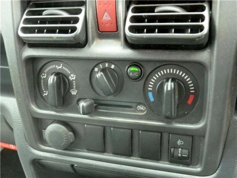 CLIPPER TRUCK