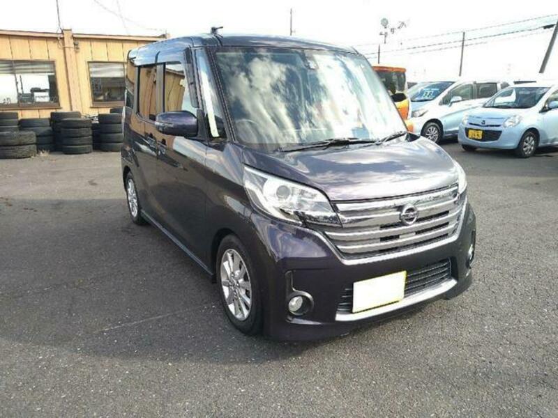 NISSAN DAYZ ROOX