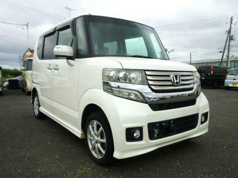 N BOX CUSTOM