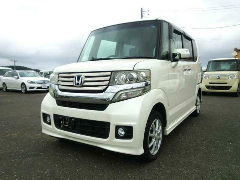 HONDA N BOX CUSTOM