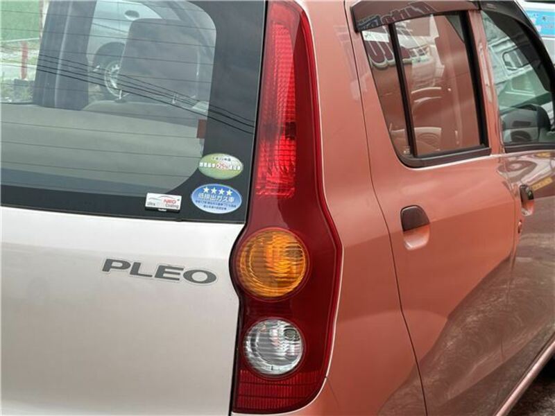 PLEO