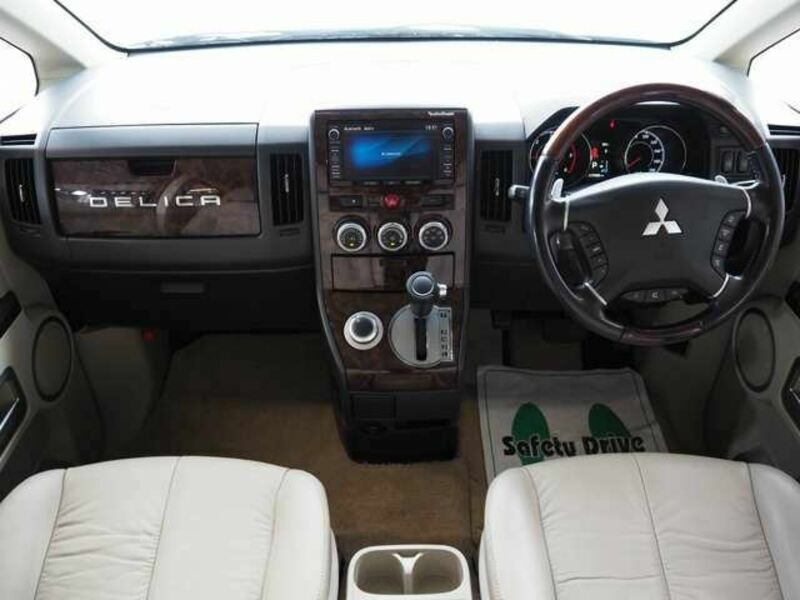DELICA D5