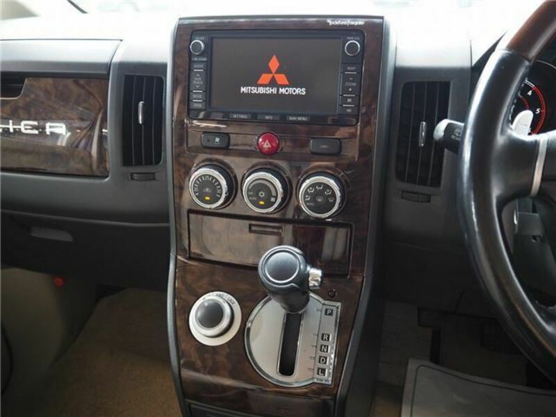 DELICA D5