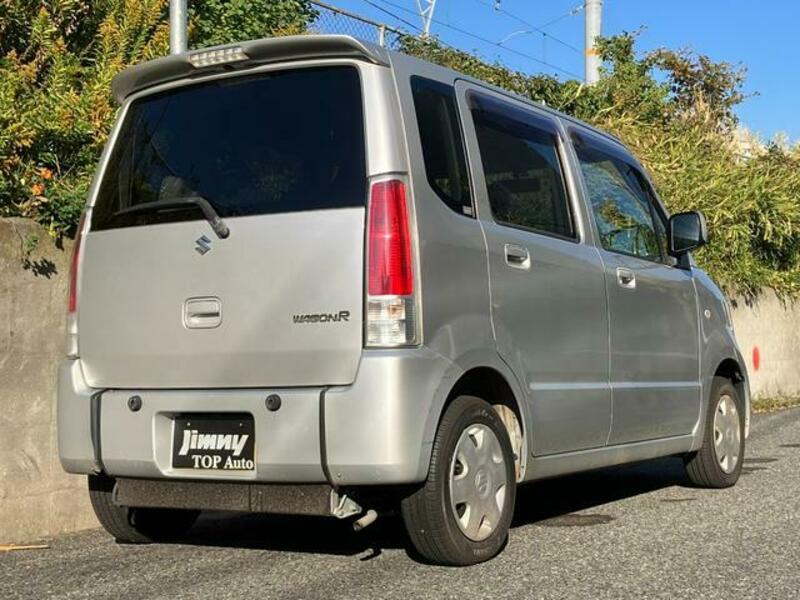 WAGON R