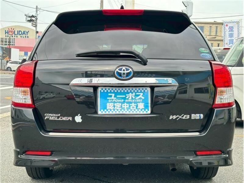 COROLLA FIELDER