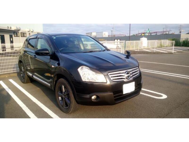 NISSAN DUALIS