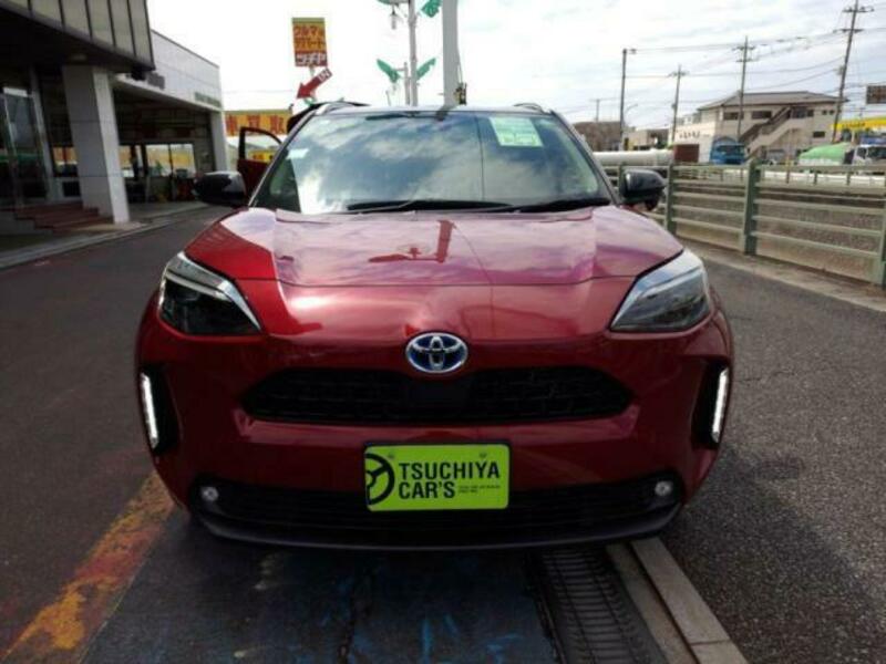 YARIS CROSS
