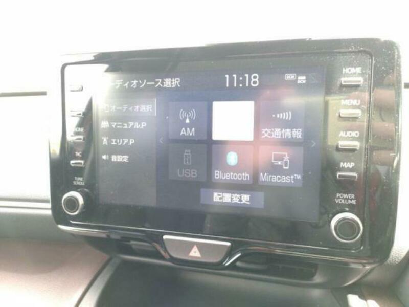 YARIS CROSS