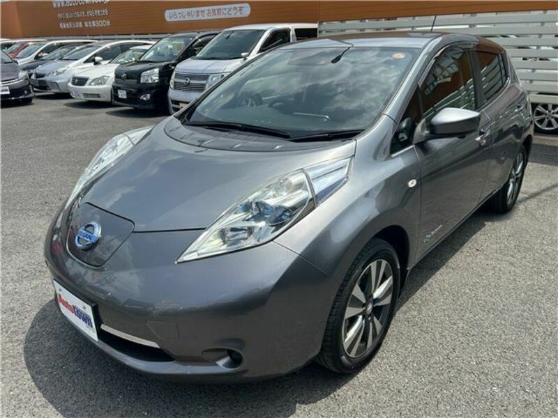 NISSAN LEAF