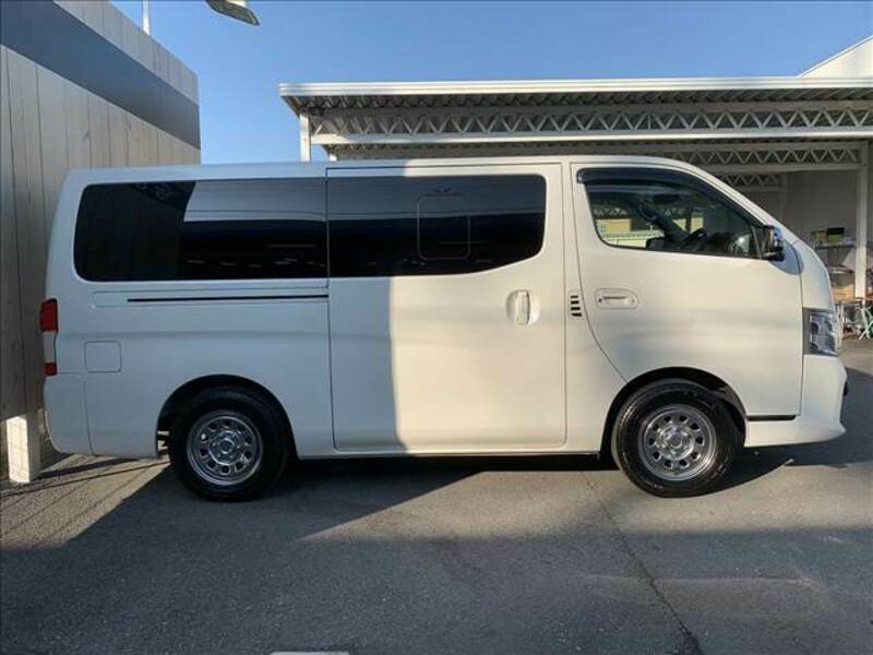 NV350 CARAVAN
