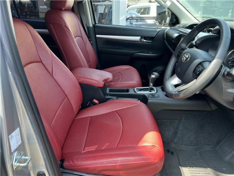 HILUX