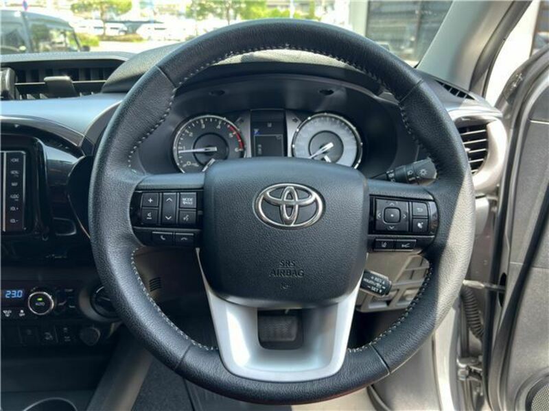 HILUX