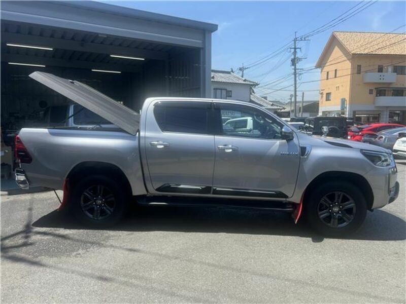 HILUX