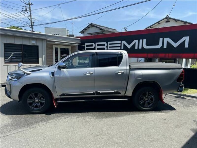 HILUX