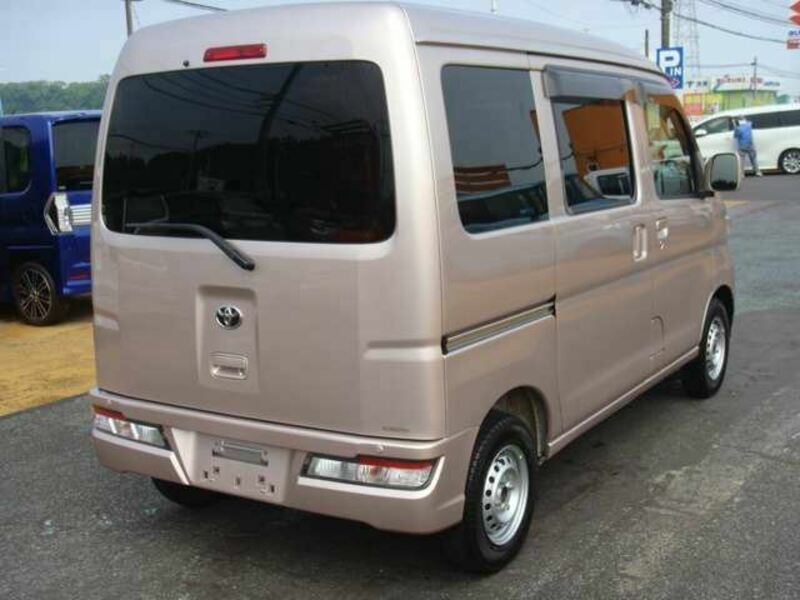 PIXIS VAN