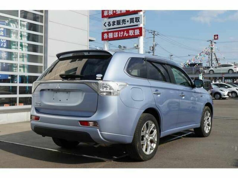 OUTLANDER PHEV