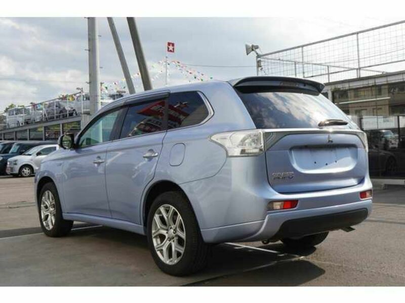 OUTLANDER PHEV